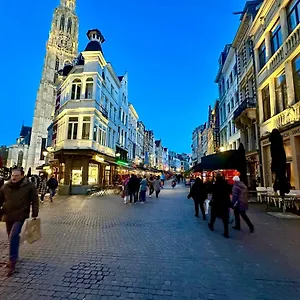 Luxury Historic Center By Rikas Anversa