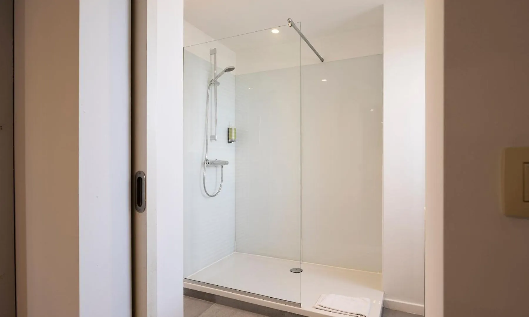 Smartflats - Meir Antwerp 0*,  Belgium
