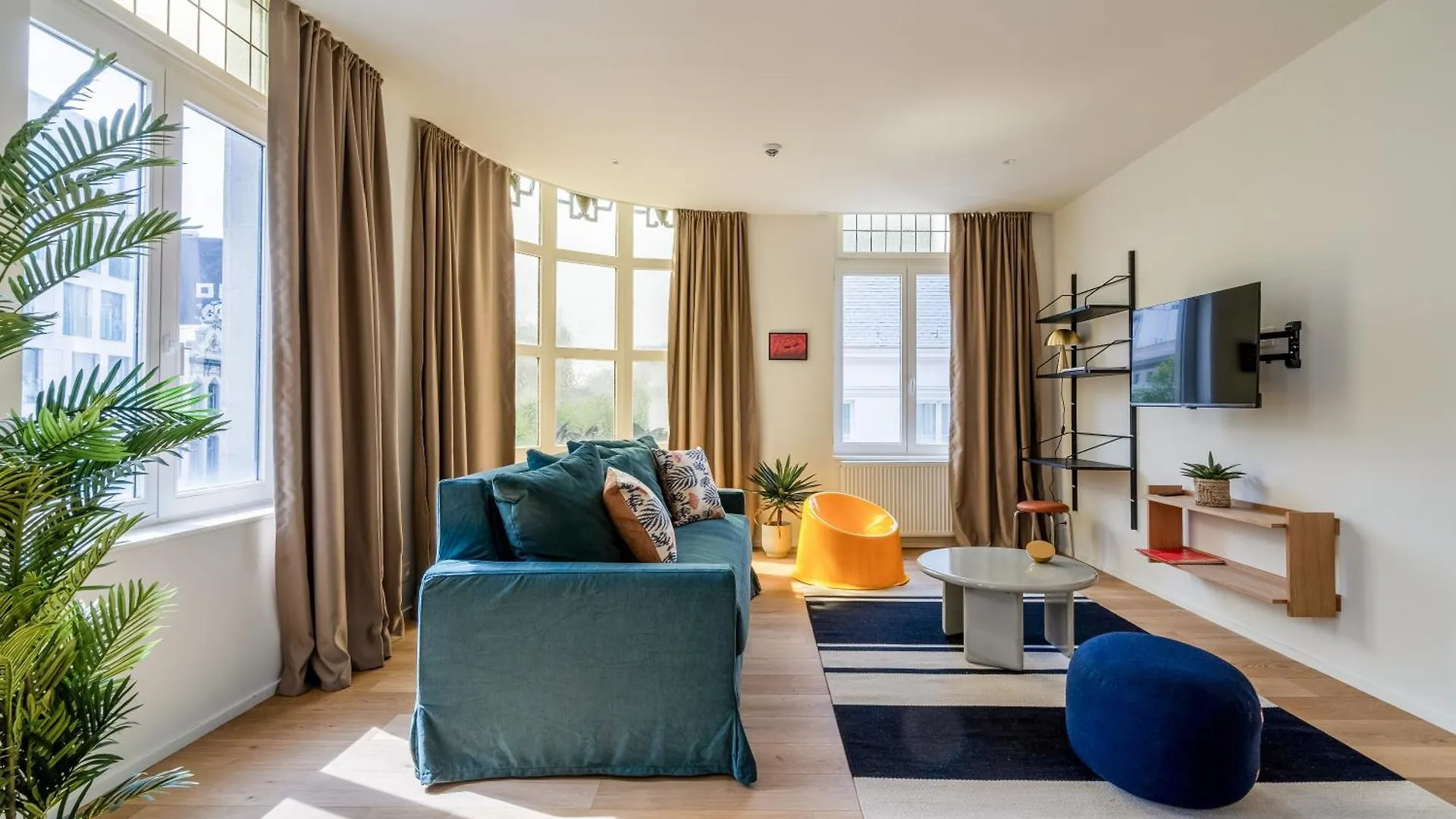 Smartflats - Meir Antwerp Apartment